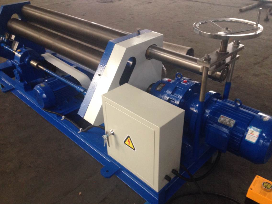 Electric Asymmetric 3roll Plate Rolling Machine from China